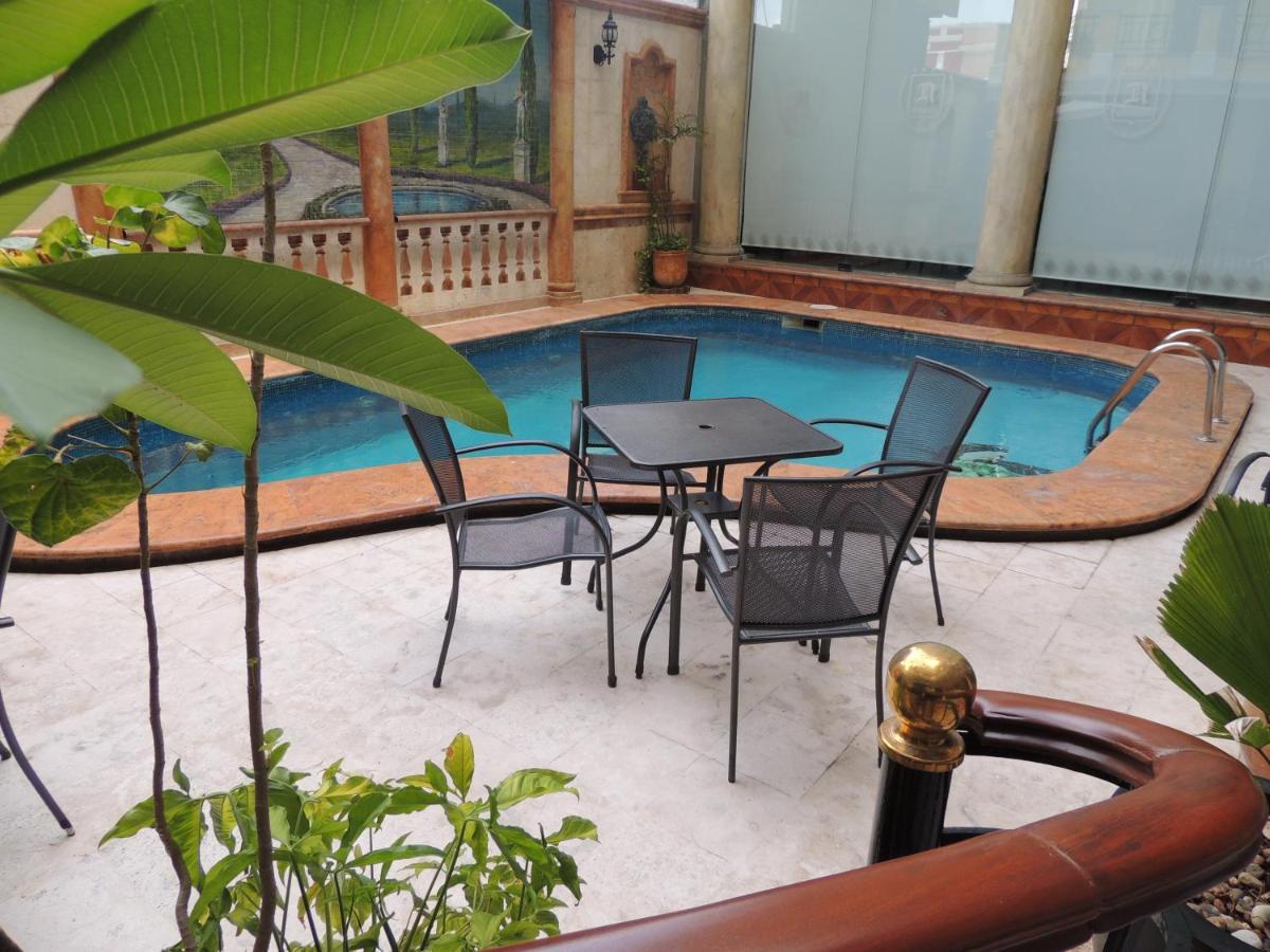Hotel Residencial Mérida Esterno foto